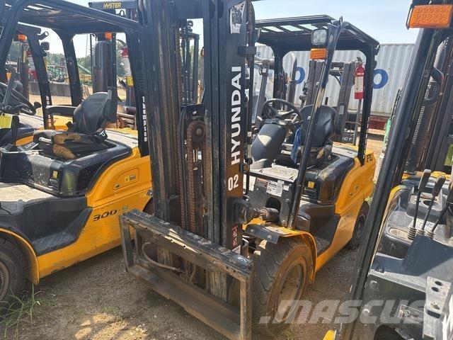 Hyundai 30D-9 Περονοφόρα ανυψωτικά κλαρκ - άλλα