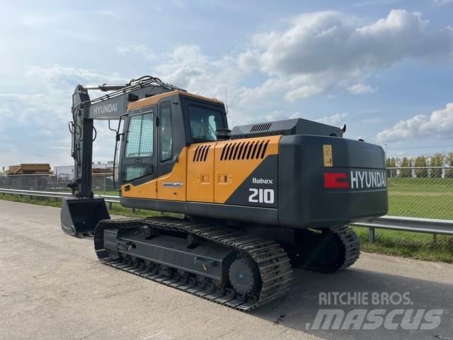 Hyundai R210 Εκσκαφείς με ερπύστριες