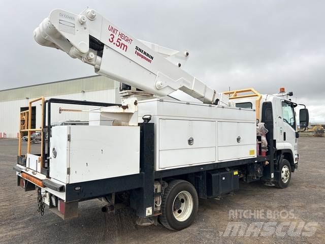 Isuzu FRR600 Εναέριες πλατφόρμες τοποθετημένες σε φορτηγό