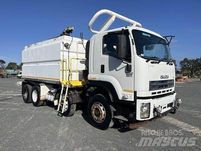 Isuzu FVH2000 Βυτία νερού