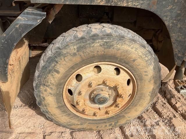 Isuzu FVZ1400 Βυτιοφόρα φορτηγά