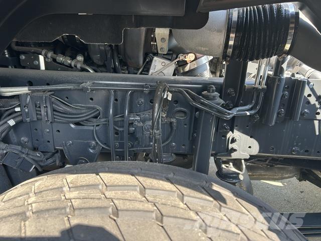 Iveco T Way Φορτηγά Σασί