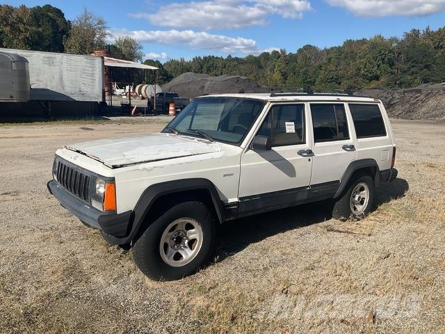 Jeep Cherokee Αυτοκίνητα
