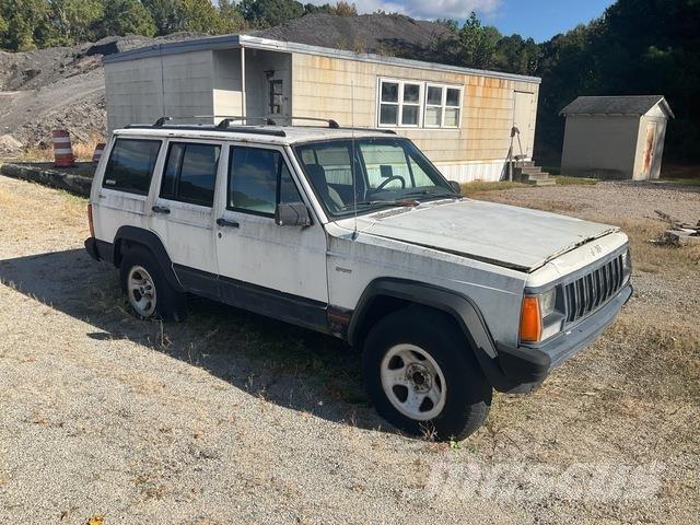 Jeep Cherokee Αυτοκίνητα