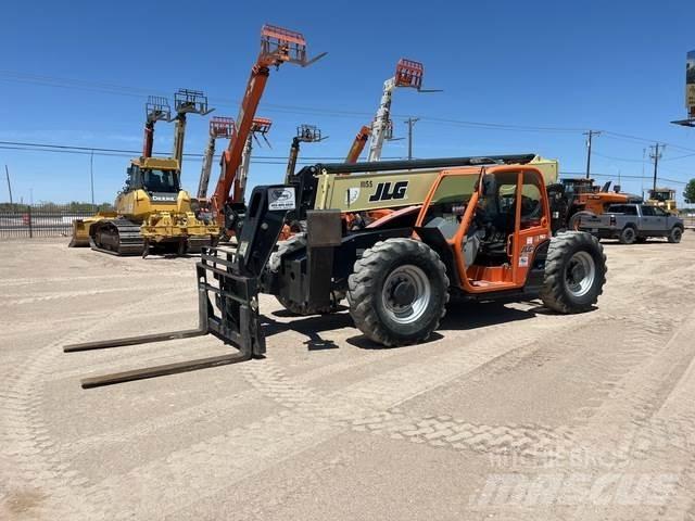 JLG 1043 Τηλεσκοπικοί ανυψωτές