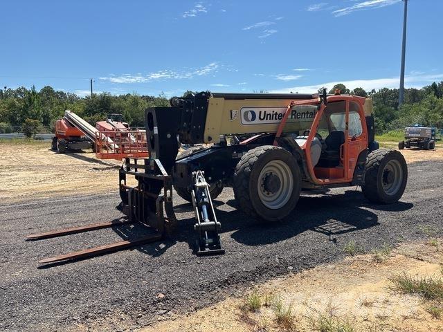 JLG 1055 Τηλεσκοπικοί ανυψωτές