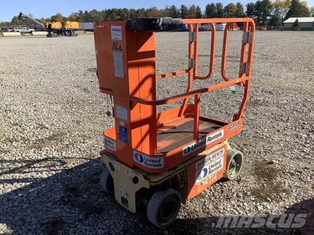 JLG 1230ES Ανυψωτήρες με κατακόρυφους πυλώνες