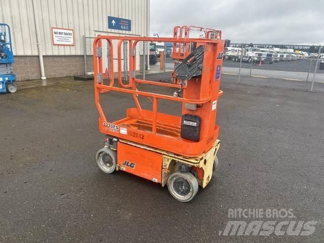 JLG 1230ES Ανυψωτήρες με κατακόρυφους πυλώνες