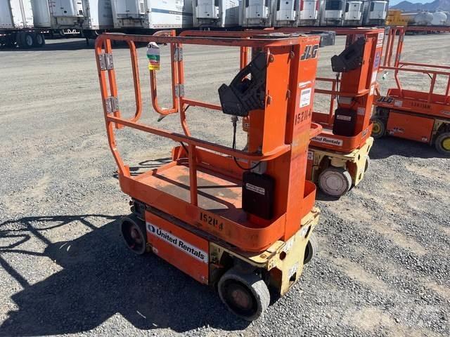 JLG 1230ES Ανυψωτήρες με κατακόρυφους πυλώνες