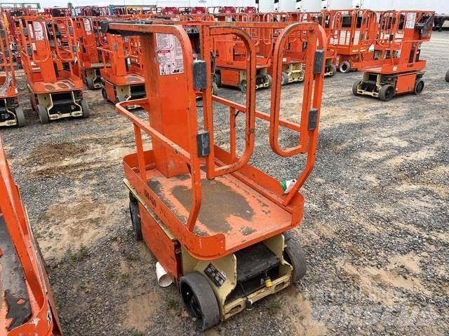 JLG 1230ES Ανυψωτήρες με κατακόρυφους πυλώνες