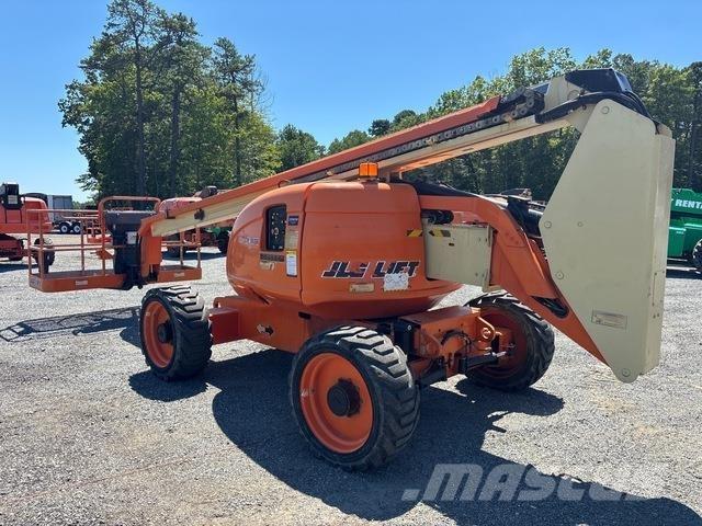 JLG 600A Ανυψωτήρες με αρθρωτό βραχίονα