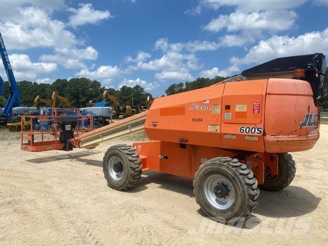 JLG 600S Ανυψωτήρες με τηλεσκοπικό βραχίονα