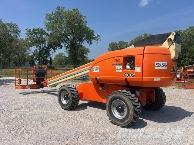 JLG 600S Ανυψωτήρες με τηλεσκοπικό βραχίονα