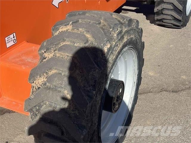 JLG 660SJ Ανυψωτήρες με τηλεσκοπικό βραχίονα