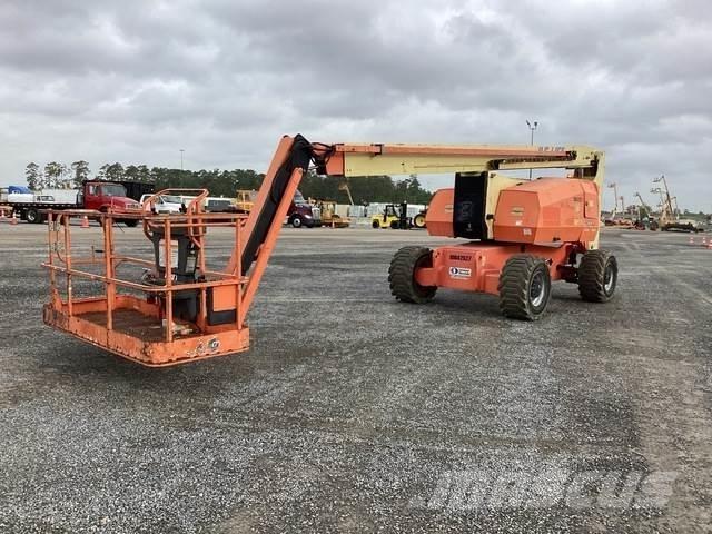 JLG 800 AJ Ανυψωτήρες με αρθρωτό βραχίονα