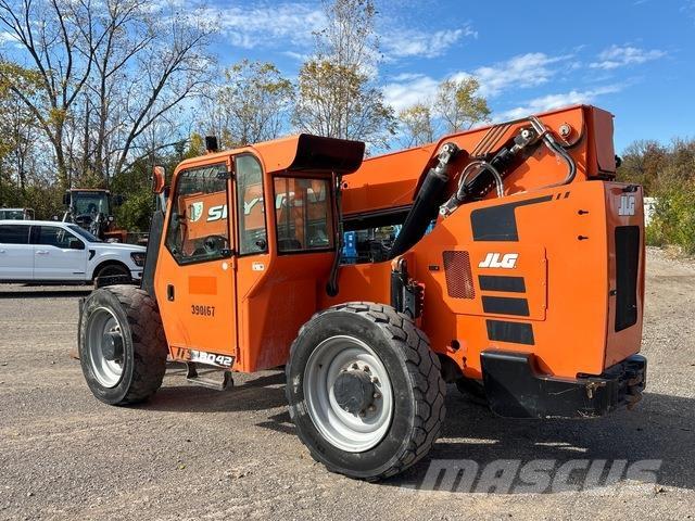 JLG 8042 Τηλεσκοπικοί ανυψωτές