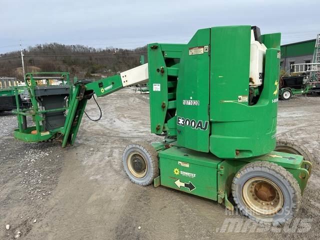 JLG E300AJ Ανυψωτήρες με αρθρωτό βραχίονα