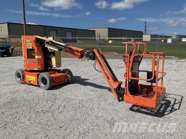 JLG E300AJP Ανυψωτήρες με αρθρωτό βραχίονα