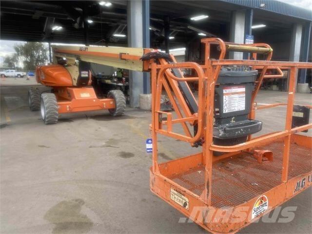 JLG M600J Ανυψωτήρες με αρθρωτό βραχίονα
