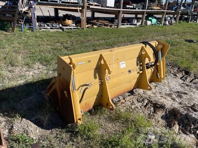 John Deere  Εκσκαφείς Φορτωτές τύπου JCB