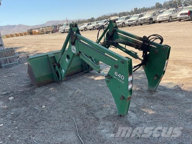 John Deere 640 Κατασκευές - Άλλα