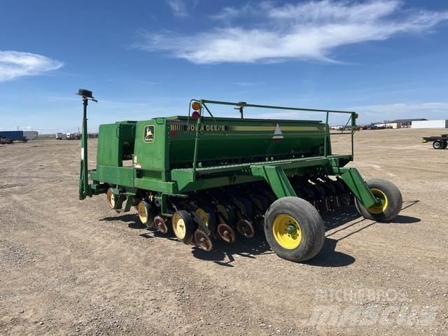 John Deere 750 Σπορείς