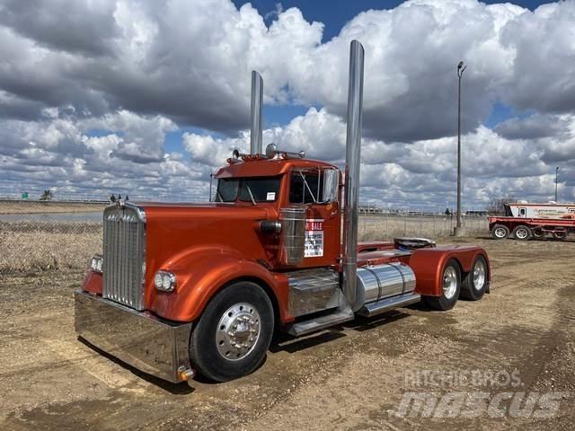 Kenworth 925 Τράκτορες