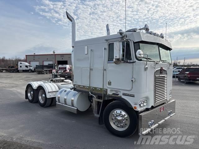 Kenworth K100 Καμπίνες και εσωτερικό
