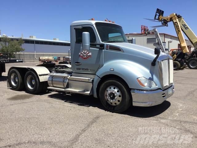 Kenworth T-680 Τράκτορες