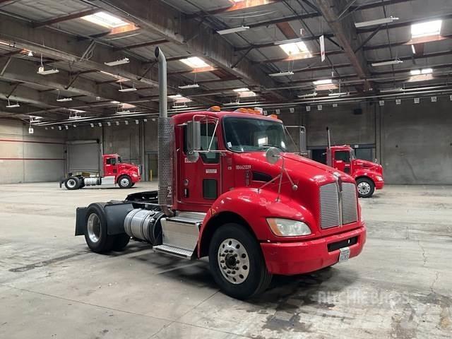 Kenworth T370 Τράκτορες