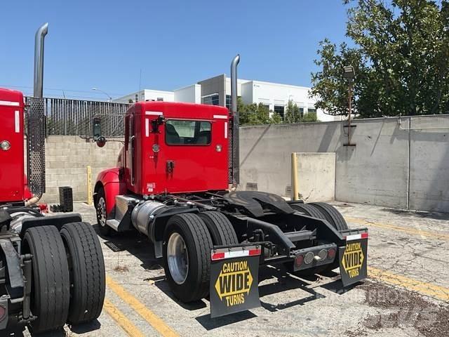 Kenworth T370 Τράκτορες