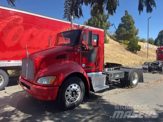 Kenworth T370 Τράκτορες