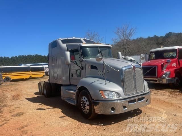 Kenworth T660 Τράκτορες