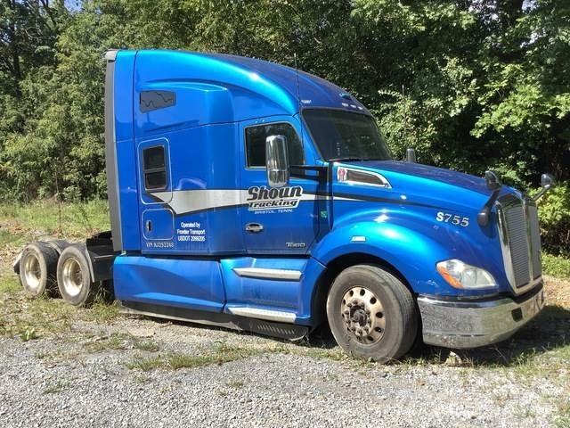 Kenworth T680 Τράκτορες