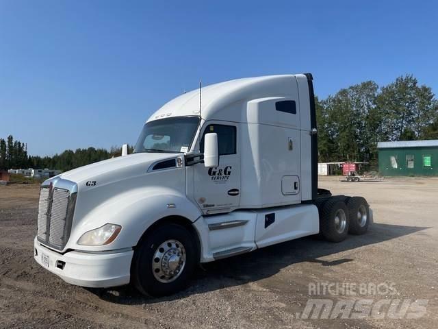 Kenworth T680 Τράκτορες