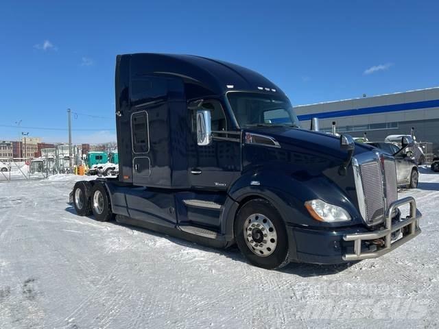 Kenworth T680 Τράκτορες