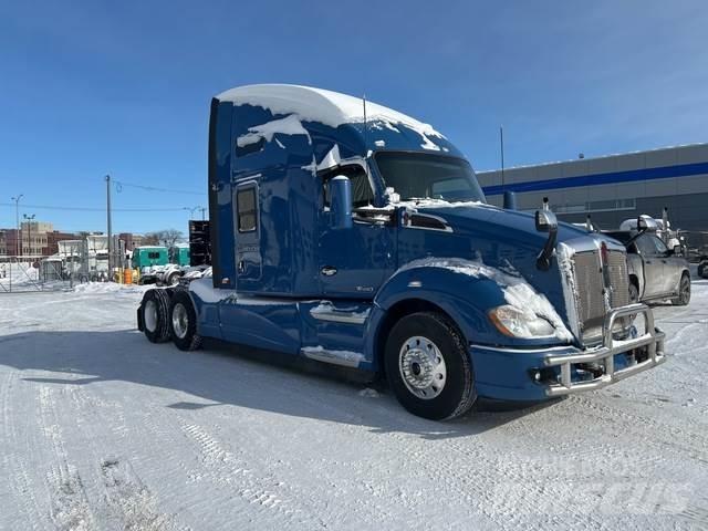 Kenworth T680 Τράκτορες