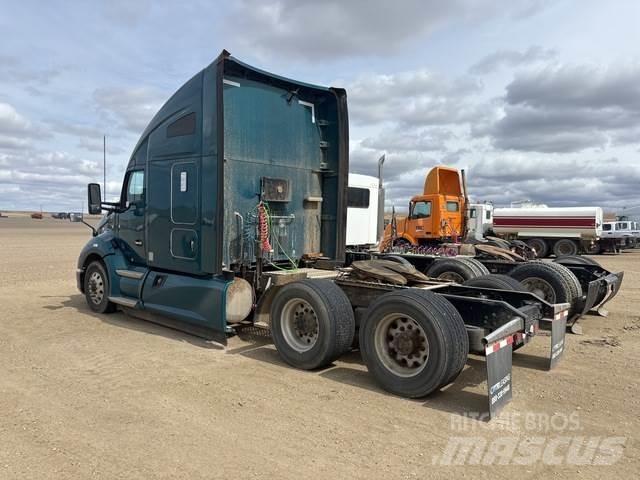 Kenworth T680 Τράκτορες