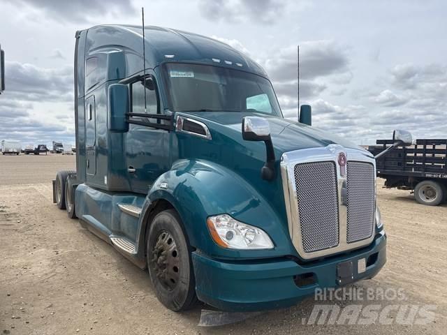 Kenworth T680 Τράκτορες