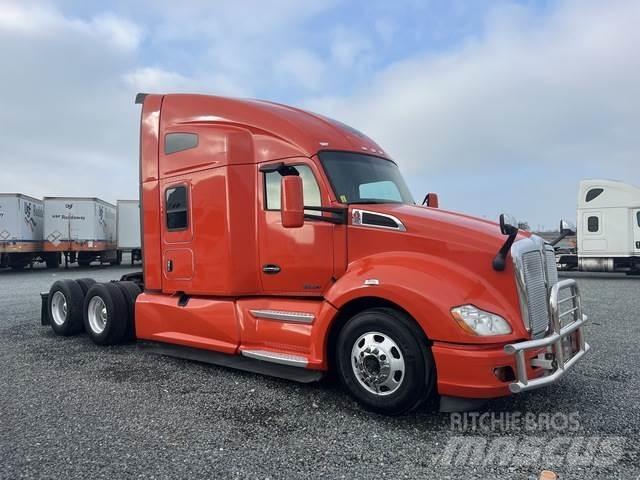 Kenworth T680 Τράκτορες