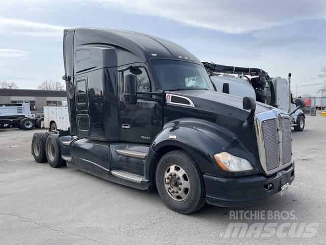 Kenworth T680 Τράκτορες