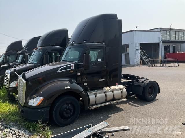 Kenworth T680 Τράκτορες