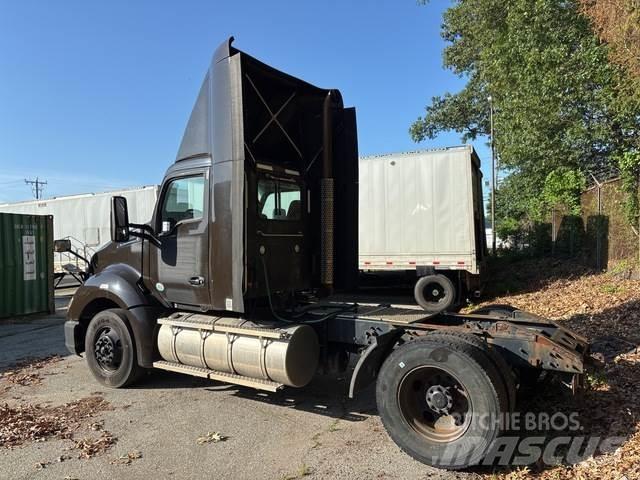 Kenworth T680 Τράκτορες