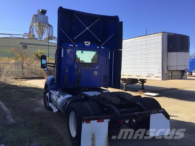 Kenworth T680 Τράκτορες