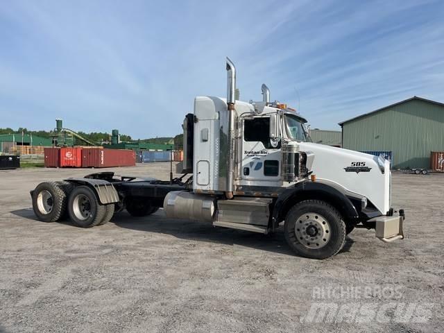 Kenworth T800 Τράκτορες