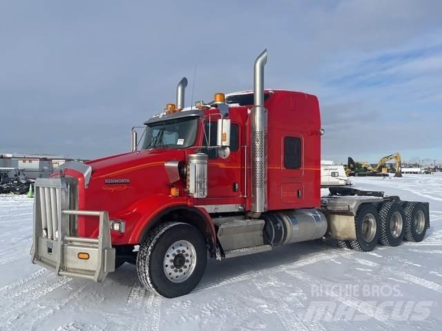 Kenworth T800 Τράκτορες