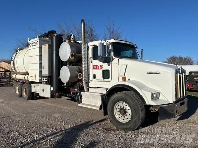 Kenworth T800 Εκσκαφείς με ερπύστριες