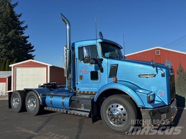 Kenworth T800 Τράκτορες