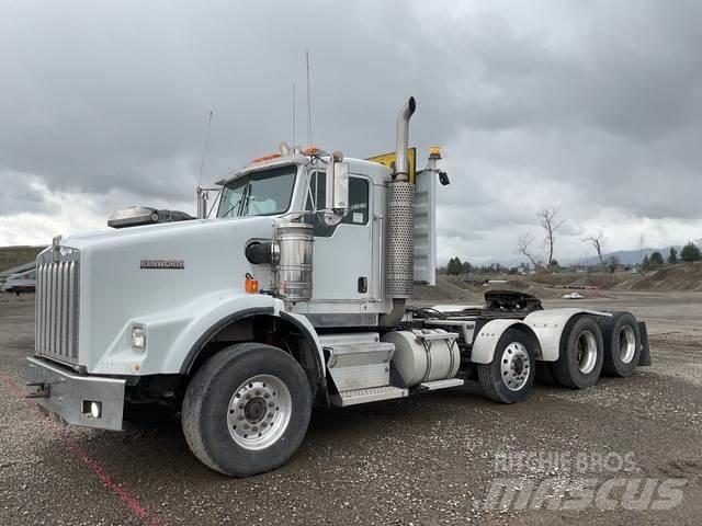 Kenworth T800 Τράκτορες