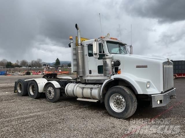 Kenworth T800 Τράκτορες